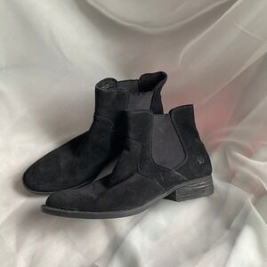 BORN Suede Chelsea Black Ankle Boots 9.5 Boho Western Heritage Capsule Normcore‎